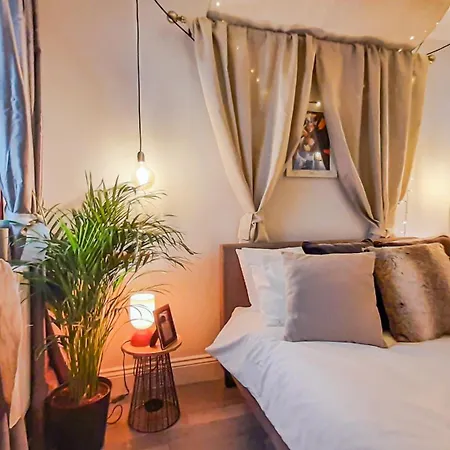 Stunning 2 Bedrooms Apartment London Exterior photo