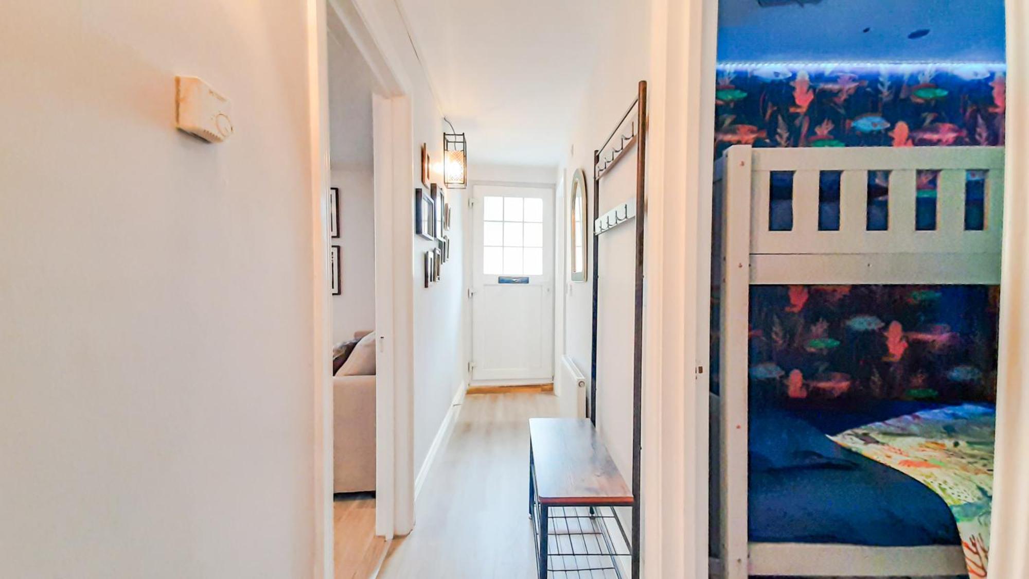 Stunning 2 Bedrooms * Лондон
